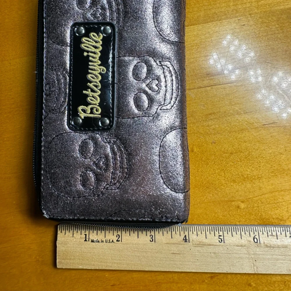 Y2K Betsey Johnson Whimsigoth Skull Rock & Rock Rebel Zip Clutch Wallet ~ Rare